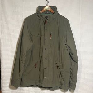 L.L. Beans Men’s Insulated Travel Jacket in Deep Olive